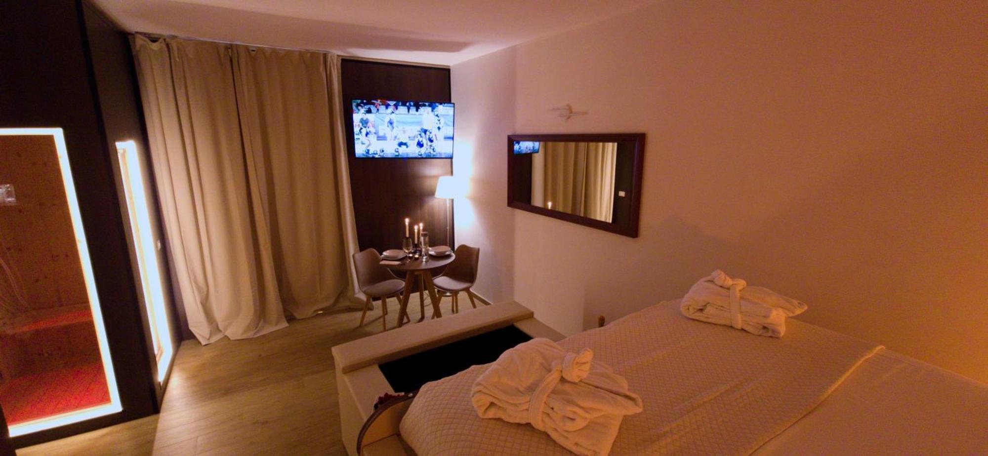 Alma Suites - Il Nido D'Amore Livorno Kültér fotó